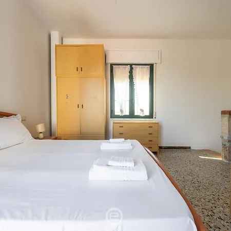 Prázdninový dům Estay - La Casa Sul Mare